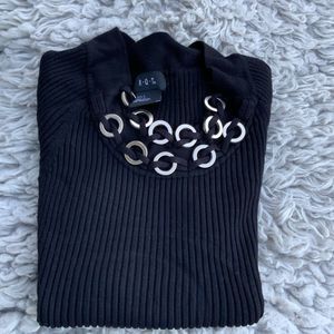 RQT Black Ribbed fitted top metal accents y2k